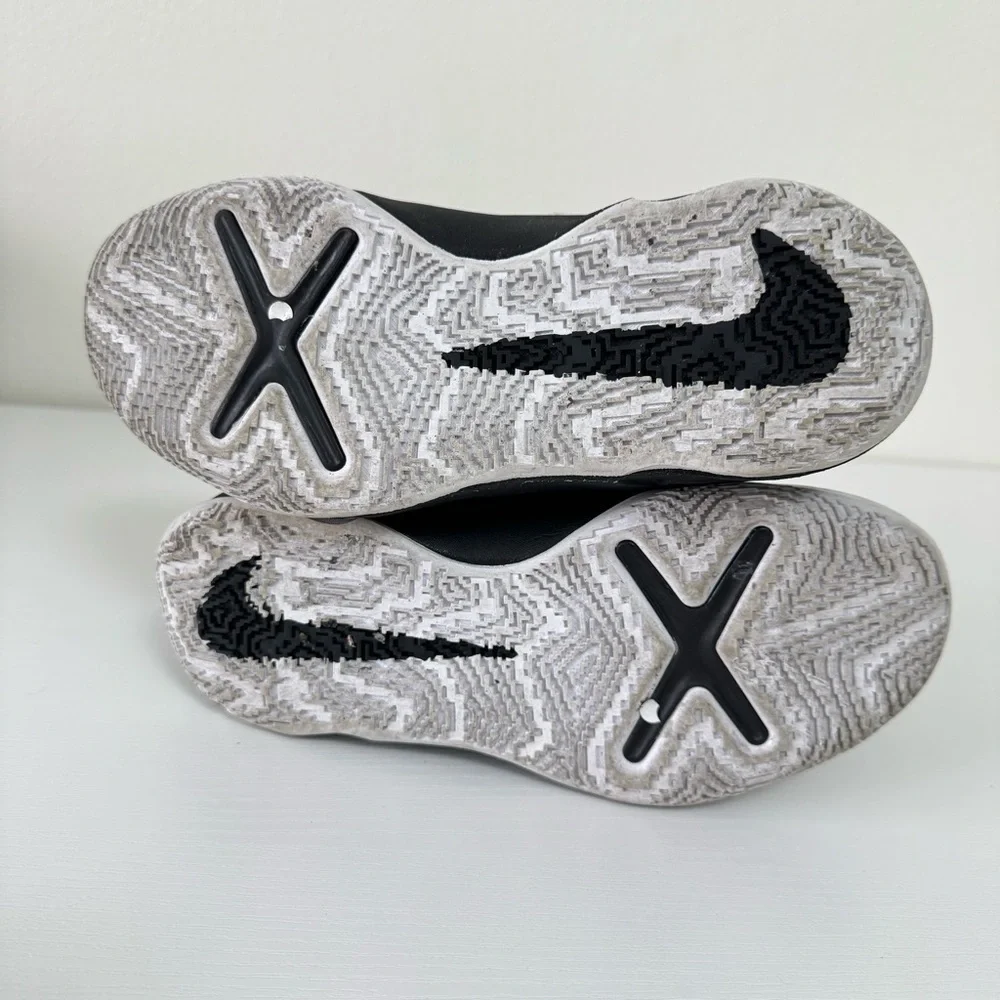 Kids Nike Black and Silver Athletic Shoes, Size 2Y